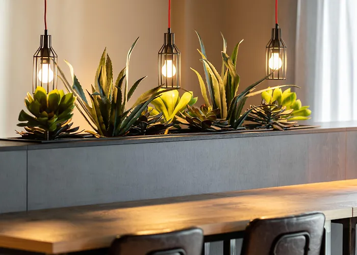 Freshsuites & Bar