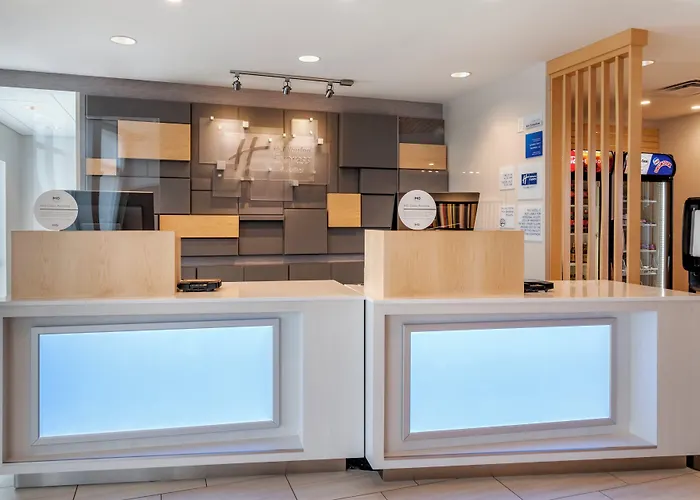 Holiday Inn Express & Suites - Lancaster - Mount Joy By Ihg