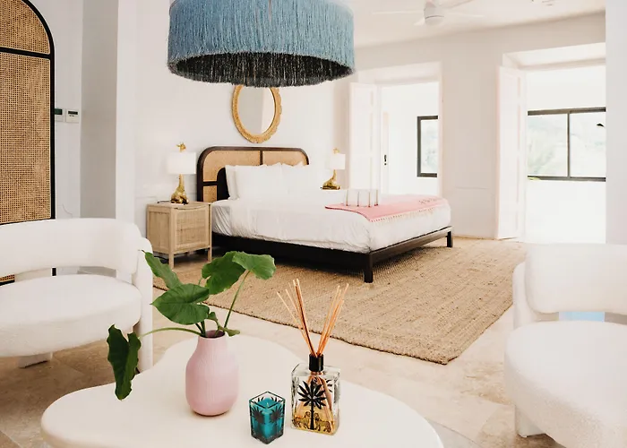 The Pink Palm Hotel - Adults Only