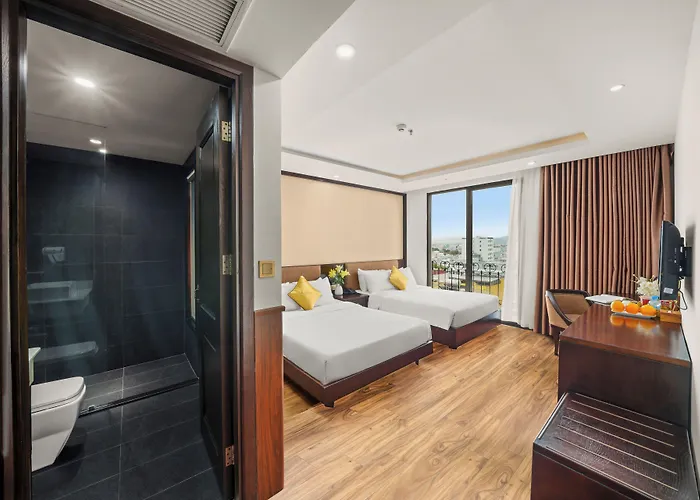 Palazzo Da Nang Beach Hotel