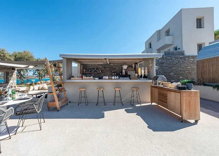 Paros Comfy Suites Naousa 