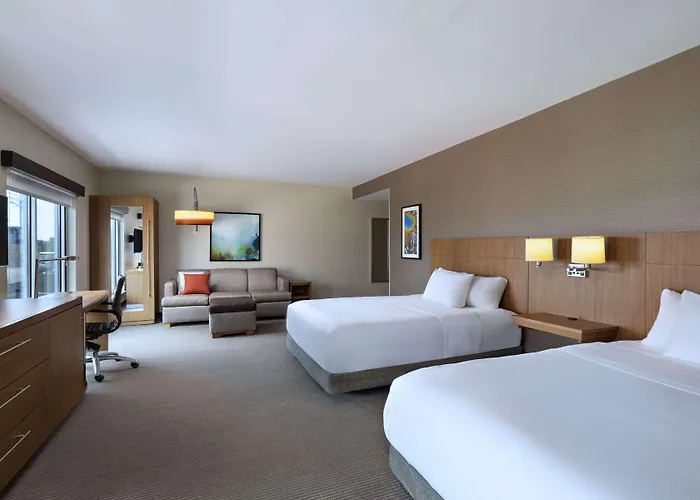 Hyatt Place Greensboro Downtown
