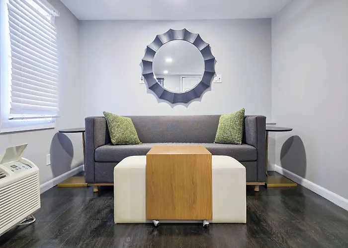 Penn Lodge Hotel & Suites Philadelphia - Bensalem