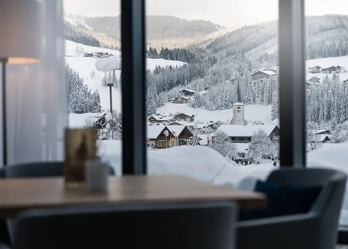Meizeit Lodge