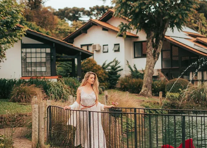 Vila Suzana Parque Hotel