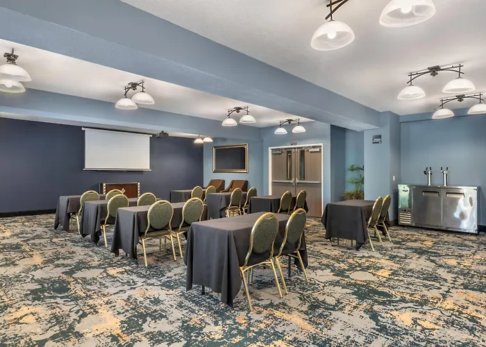 Best Western Plus Mountain View Auburn Inn