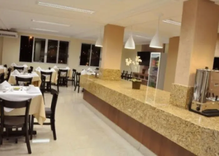 Hotel Saron