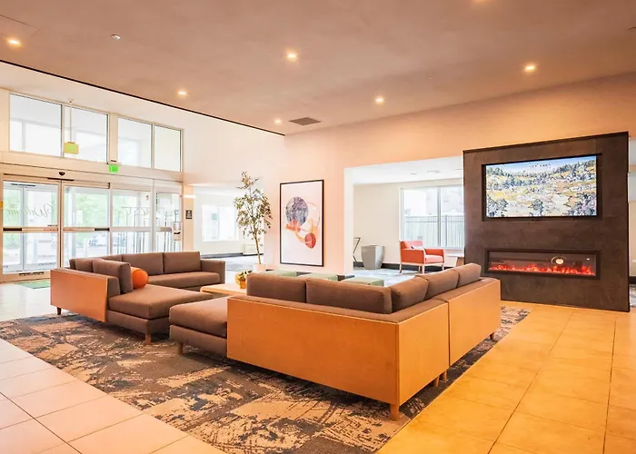La Quinta By Wyndham Danbury