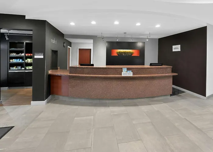 Courtyard By Marriott Albany
