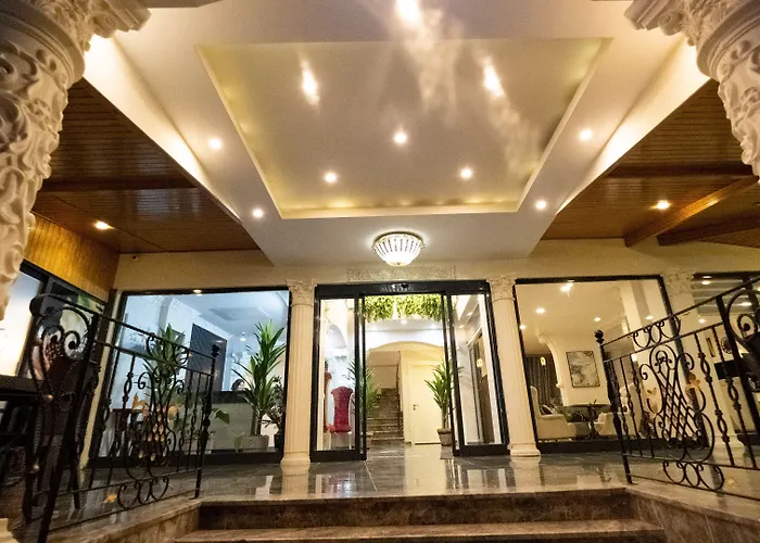 Elada Luxury Otel