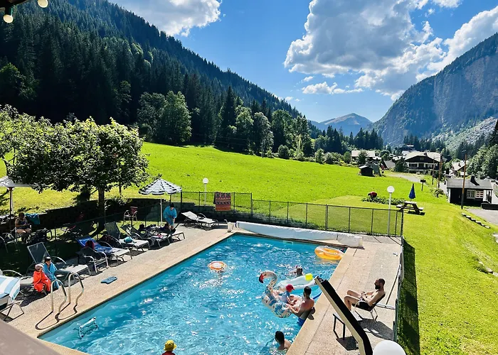 Hameau Des Prodains - Hotel