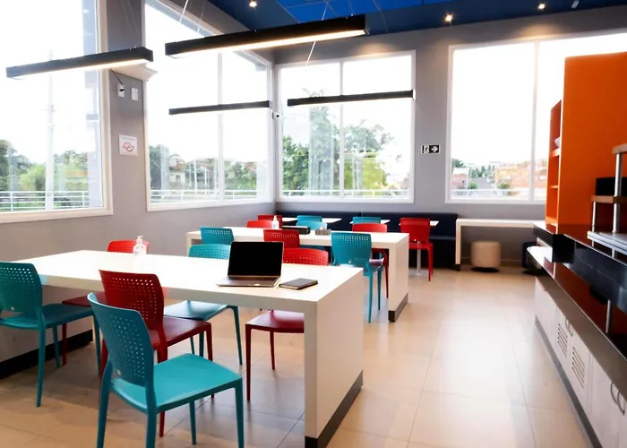 Ibis Budget Leme Sp