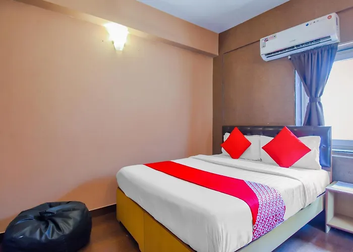 Super Oyo Krishna Guest House