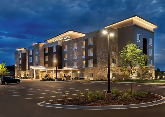 Towneplace Suites By Marriott Milwaukee Grafton