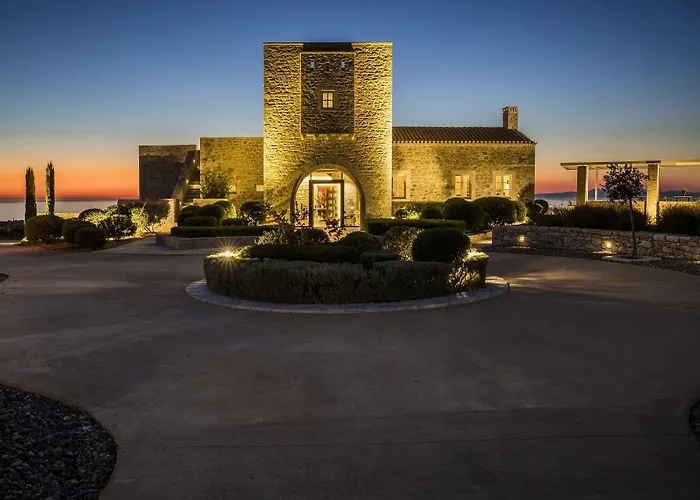Aria Estate Suites & Spa