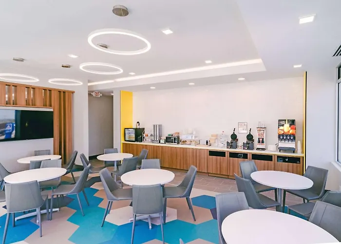 Microtel Inn & Suites By Wyndham Macedon