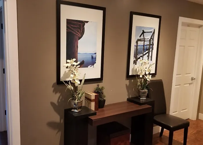 Gondola Lodge With Free Beach Voucher