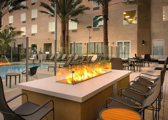 Courtyard By Marriott Los Angeles Lax/Hawthorne