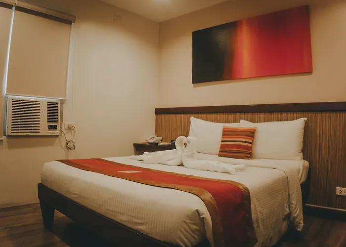 Ns Royal Hotel