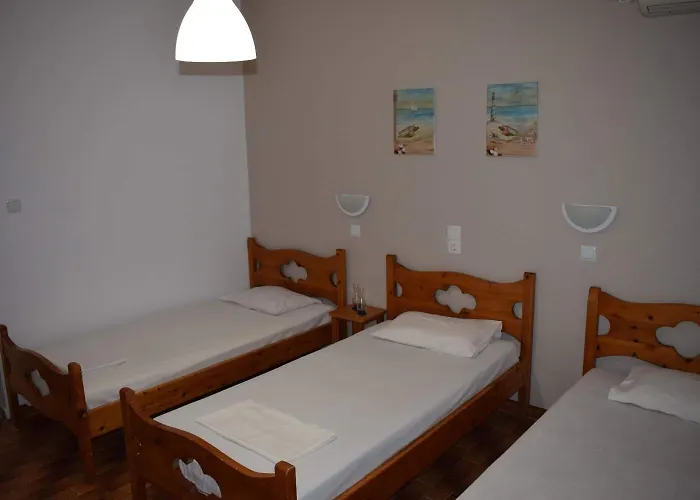 Aratos Hotel