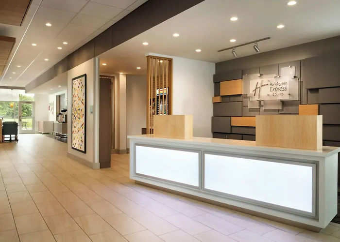 Holiday Inn Express & Suites - Nebraska City By Ihg