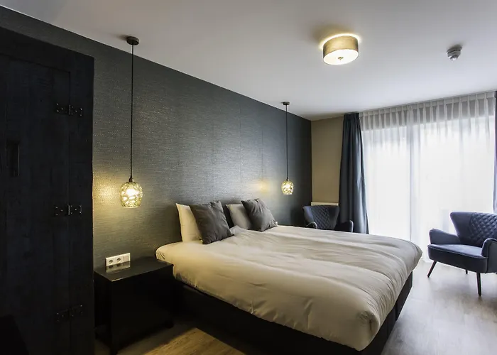 Rijksmonument Hotel De Sprenck - Including Free Private Parking