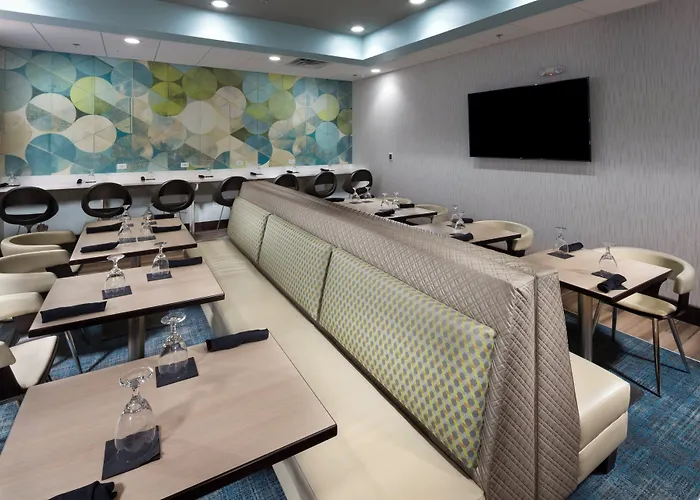Holiday Inn & Suites Arden - Asheville Airport By Ihg