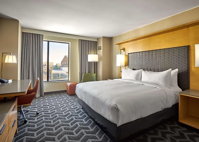 Hilton Des Moines Downtown
