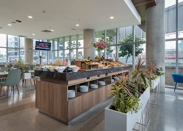 Holiday Inn - Lima Airport By Ihg