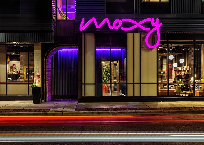Moxy Minneapolis Uptown