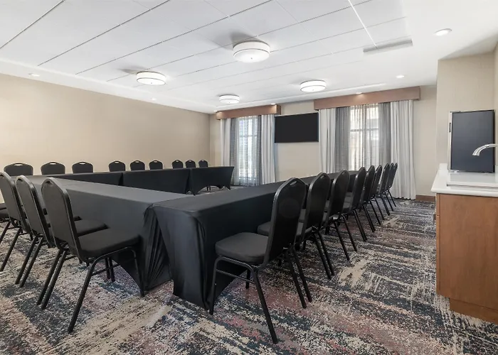 Homewood Suites By Hilton Wauwatosa Milwaukee