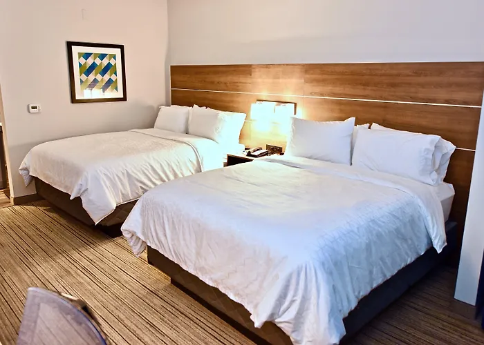 Holiday Inn Express & Suites - Perryville I-55 By Ihg