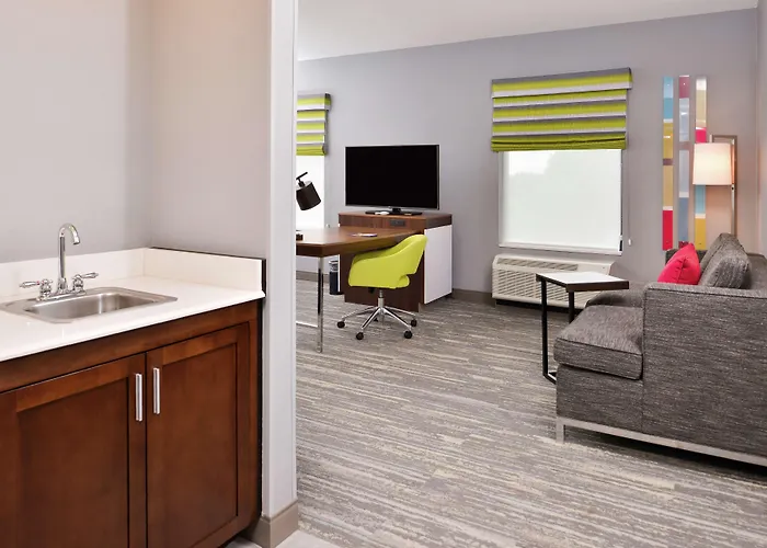 Hampton Inn & Suites Saint Paul Oakdale Woodbury