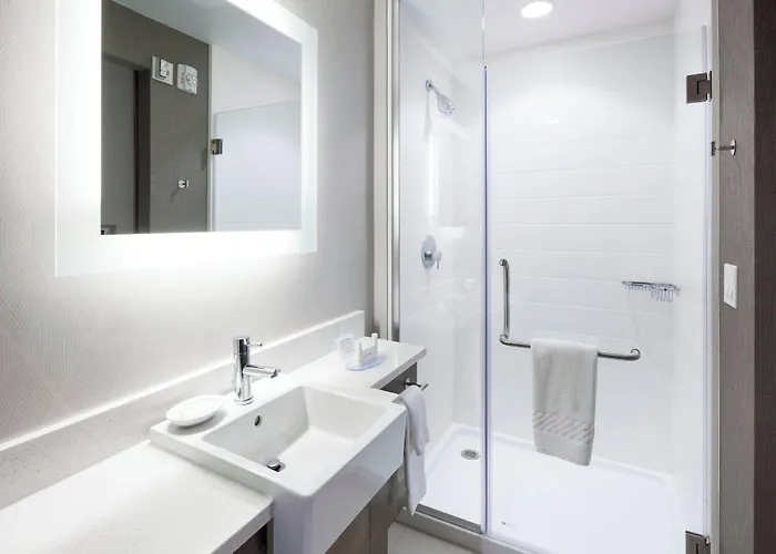 Springhill Suites By Marriott Clearwater Beach