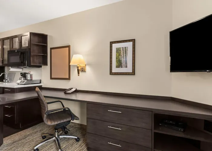 Candlewood Suites Pueblo By Ihg