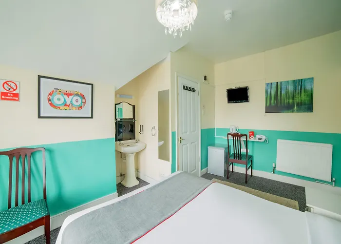 Devine Beach Hotel, Westcliff Southend-On-Sea
