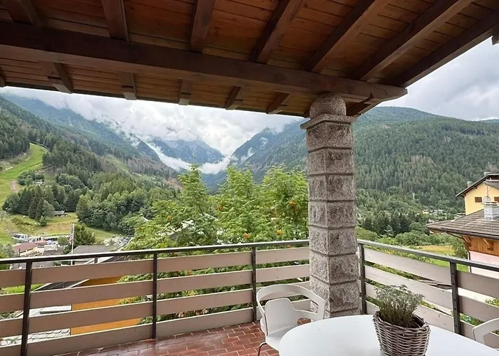 Hotel Adamello