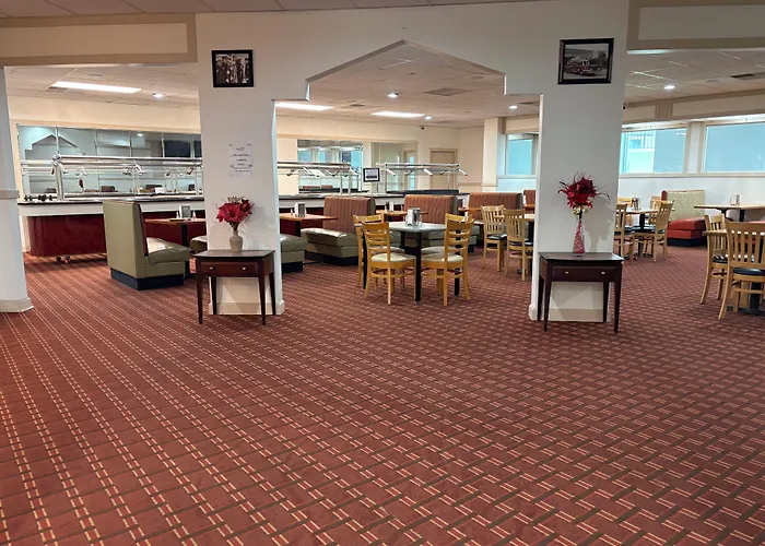 Red Carpet Inn And Suites