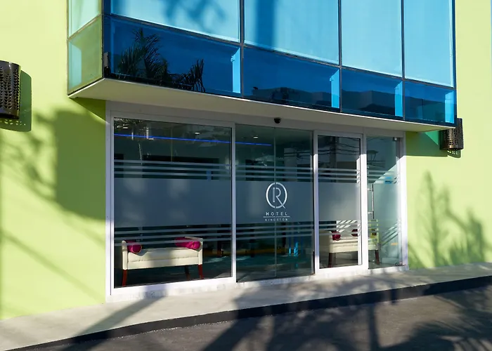 R Hotel Kingston