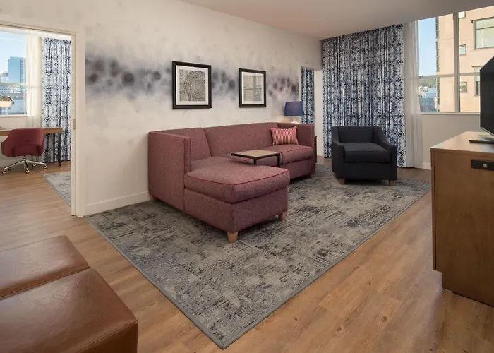 Hampton Inn And Suites By Hilton Portland-Pearl District