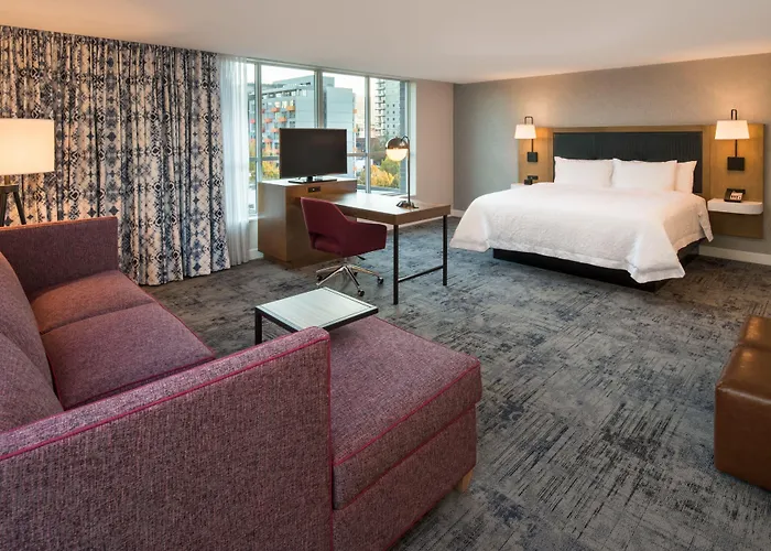 Hampton Inn And Suites By Hilton Portland-Pearl District