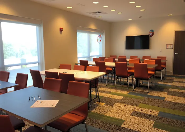 Holiday Inn Express & Suites - Elizabethtown North By Ihg