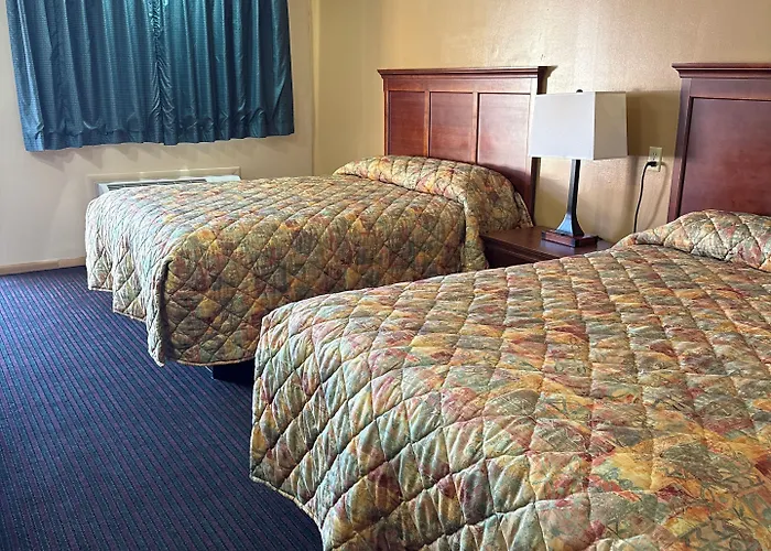 Deluxe Inn