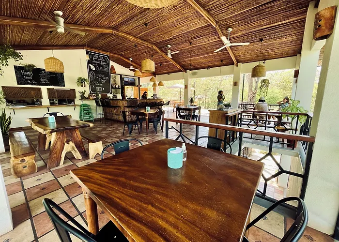 Hotel El Manglar Y Cantarana