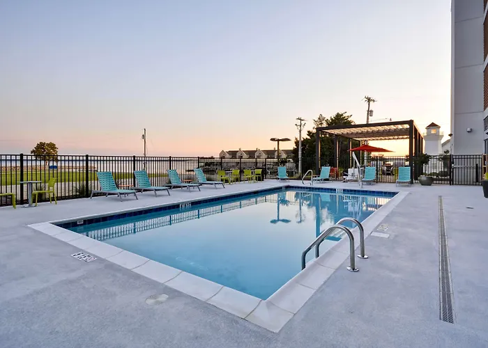 Home2 Suites By Hilton Decatur Ingalls Harbor