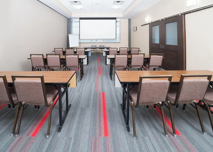 Four Points By Sheraton Houston Intercontinental Airport