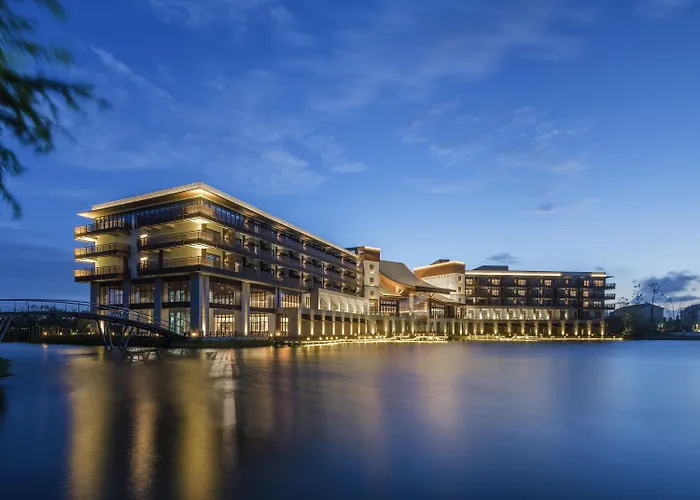 Pullman Zhouzhuang