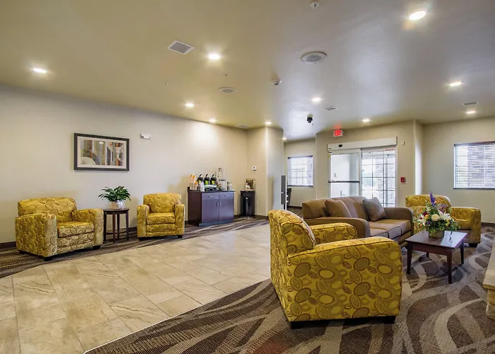 Cobblestone Hotel & Suites - Orrville