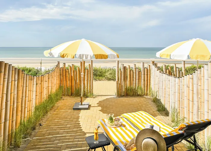 Beachhouse Hotel