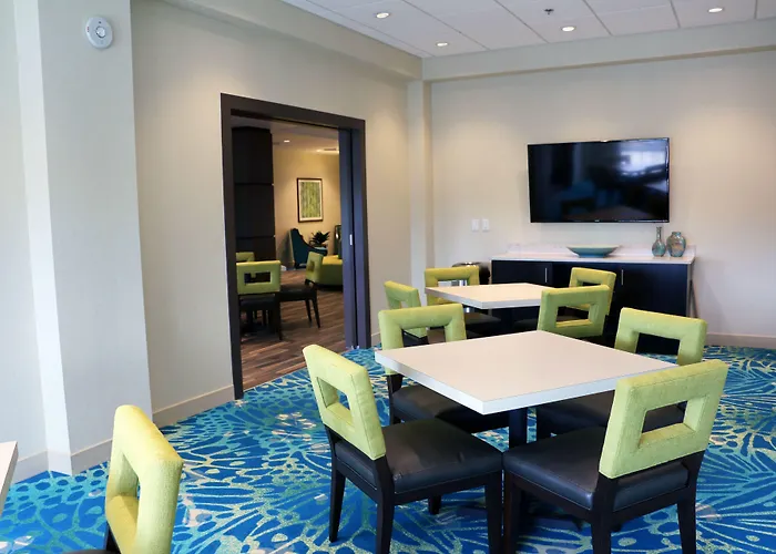 Holiday Inn Express & Suites - Hendersonville Se - Flat Rock By Ihg